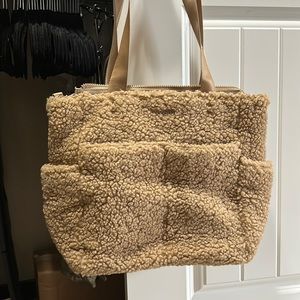 Teddy bear shoulder bag with strap